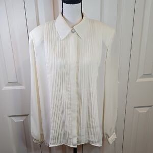 Vintage NILANI Elegant Cream Pleated Blouse 12 Button Down